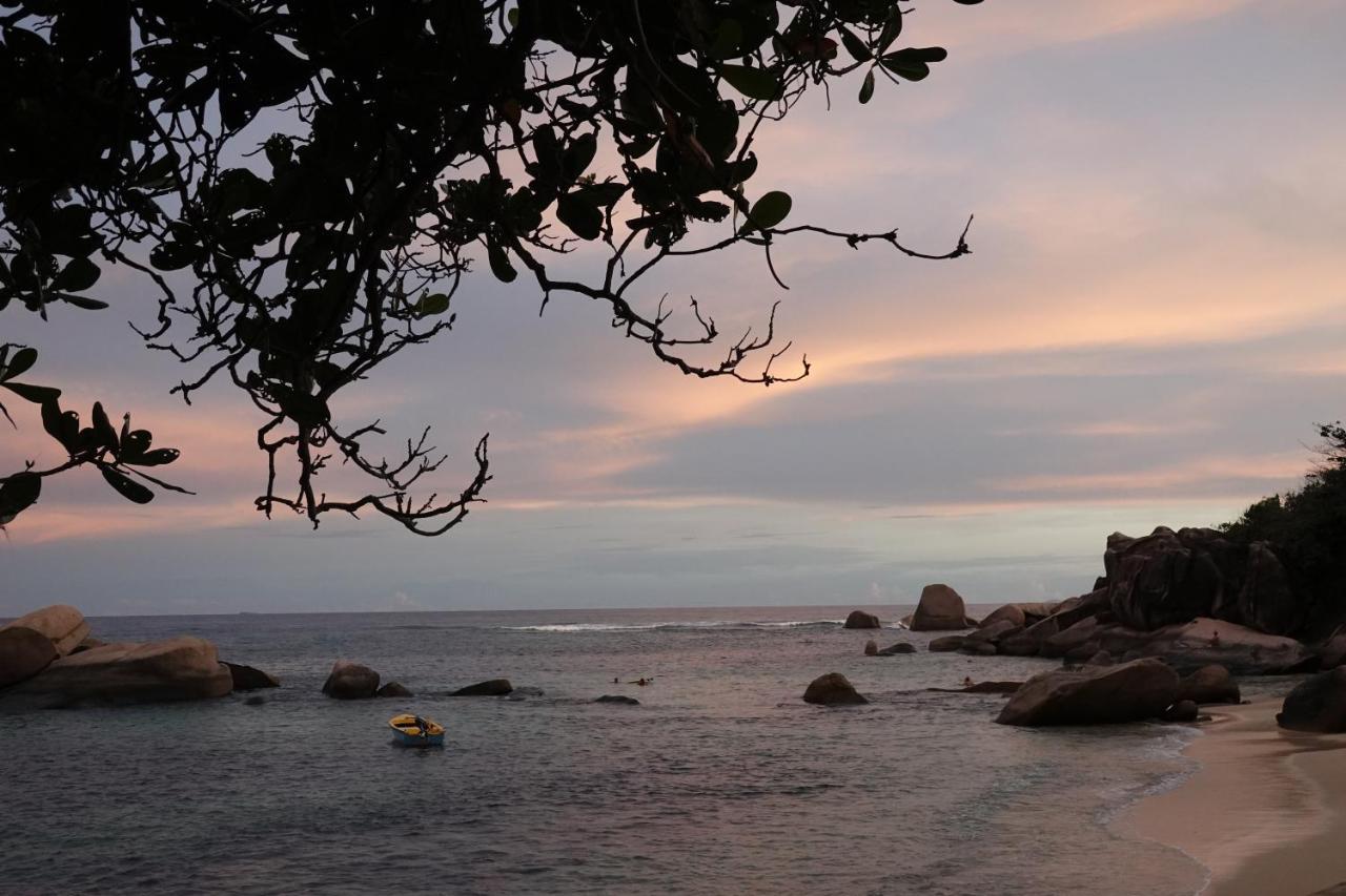 Bonnen Kare Villa Grand Anse  Exteriör bild